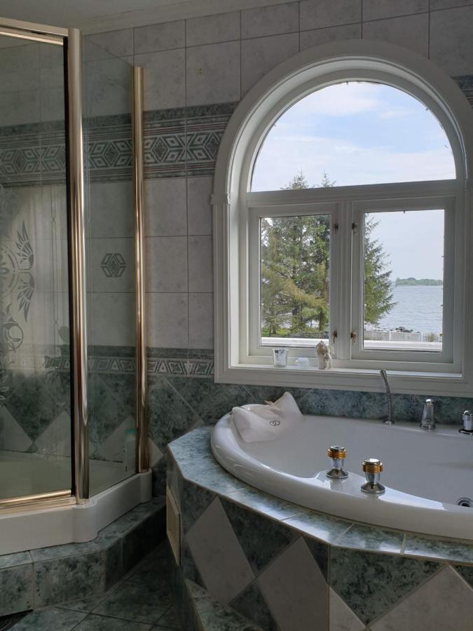 Beach Front Villa In Tonsberg Norway Only July 20-25 Exterior foto