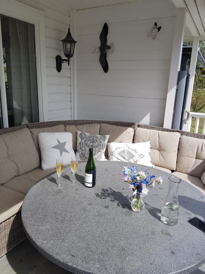 Beach Front Villa In Tonsberg Norway Only July 20-25 Exterior foto