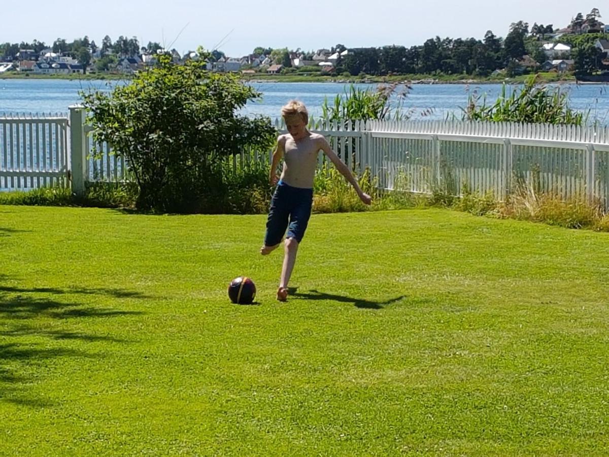 Beach Front Villa In Tonsberg Norway Only July 20-25 Exterior foto